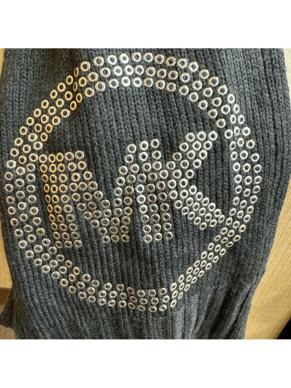 NWOT Dark Gray & Silver Studded Michael Kors Knit Scarf - Picture 2 of 2